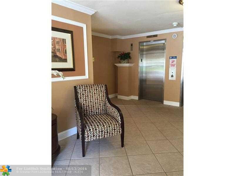 3000 S Course Dr 201, Pompano Beach, FL 33069