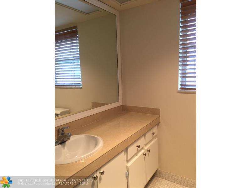3000 S Course Dr 201, Pompano Beach, FL 33069