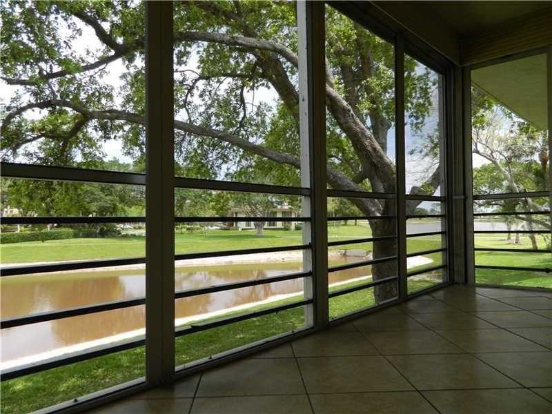 3151 North Course Ln, Pompano Beach, FL 33069
