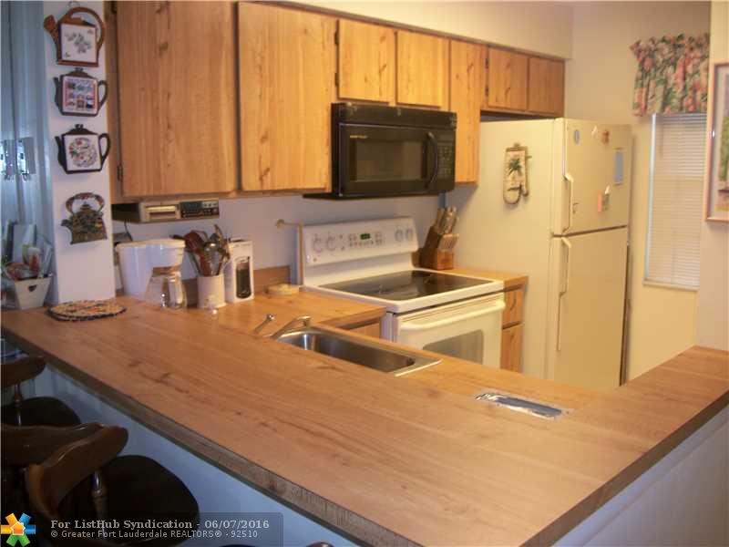 2222 N Cypress Bend Dr 201, Pompano Beach, FL 33069