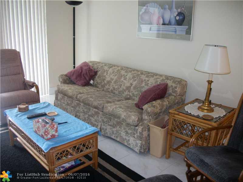 2222 N Cypress Bend Dr 201, Pompano Beach, FL 33069