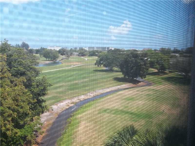 2851 S Palm Aire Drive, Pompano Beach, FL 33069