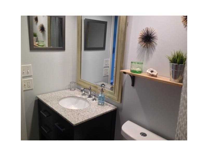 3205 N Palm Aire Dr #110, Pompano Beach, FL 33069