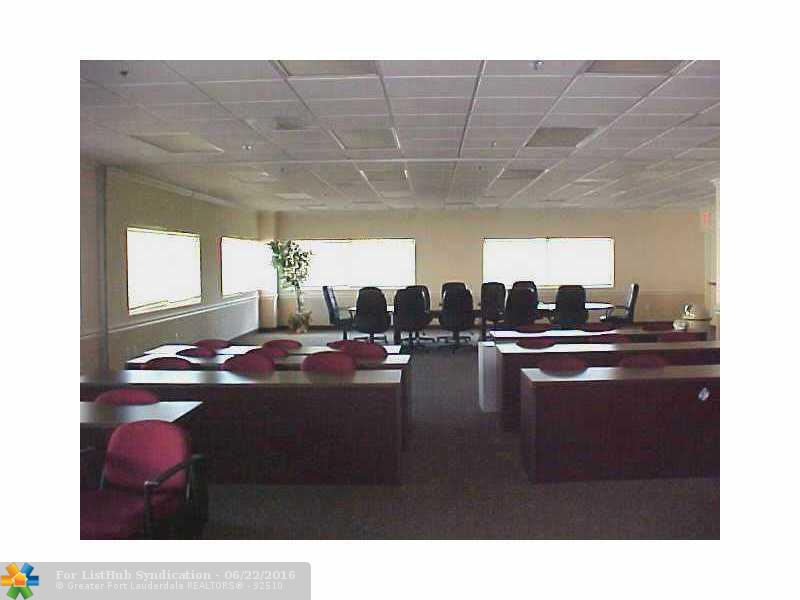 999 NW 31st Ave, Pompano Beach, FL 33069