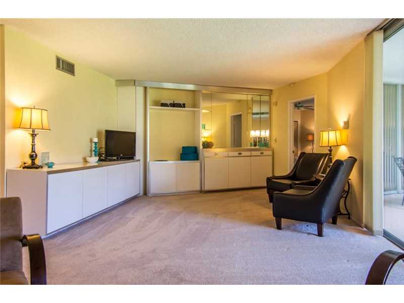 805Cypress Blvd, Pompano Beach, FL 33069