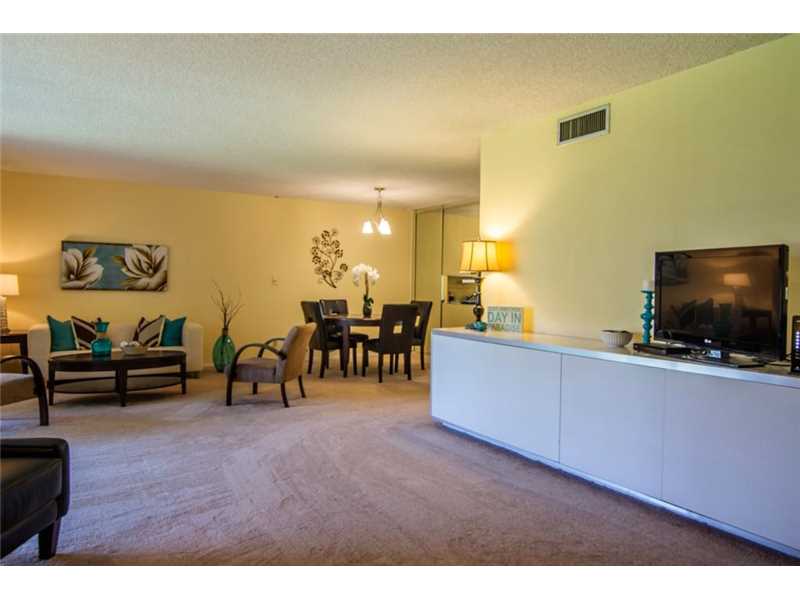 805Cypress Blvd, Pompano Beach, FL 33069