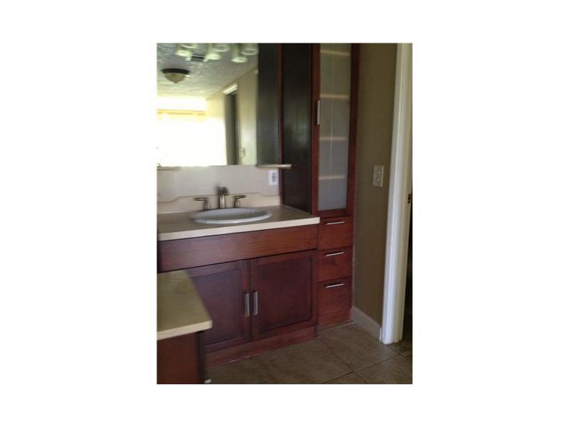 905Cypress Terr, Pompano Beach, FL 33069