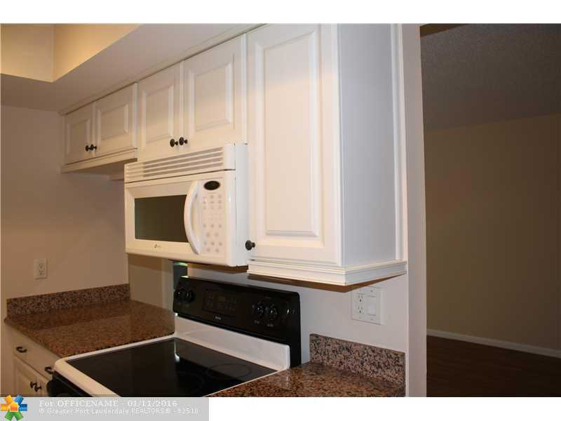 9959 W ATLANTIC BLVD 9959, Coral Springs, FL 33071