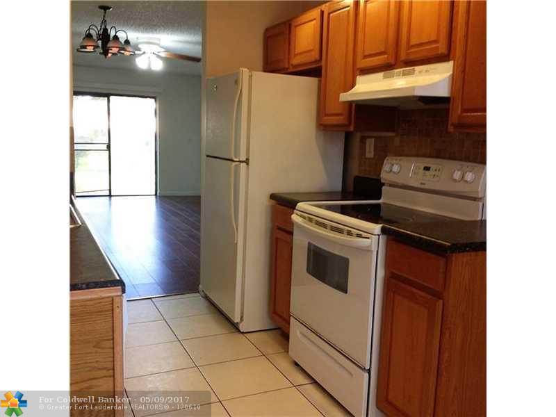 1339 NW 94th Way, Coral Springs, FL 33071