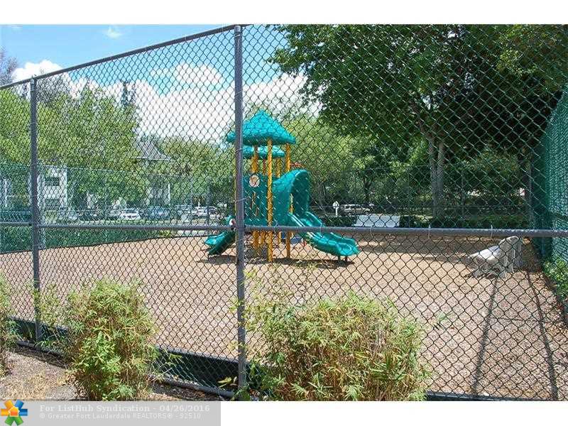 11295 W Atlantic Blvd 307, Coral Springs, FL 33071