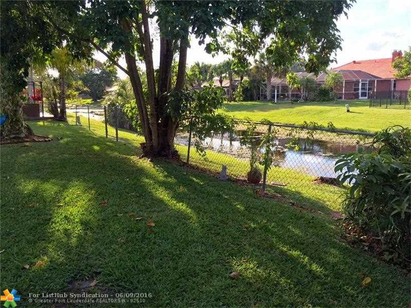 8959 NW 20 MANOR, Coral Springs, FL 33071