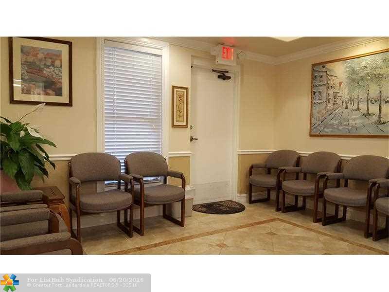 1500 N University Dr 200, Coral Springs, FL 33071