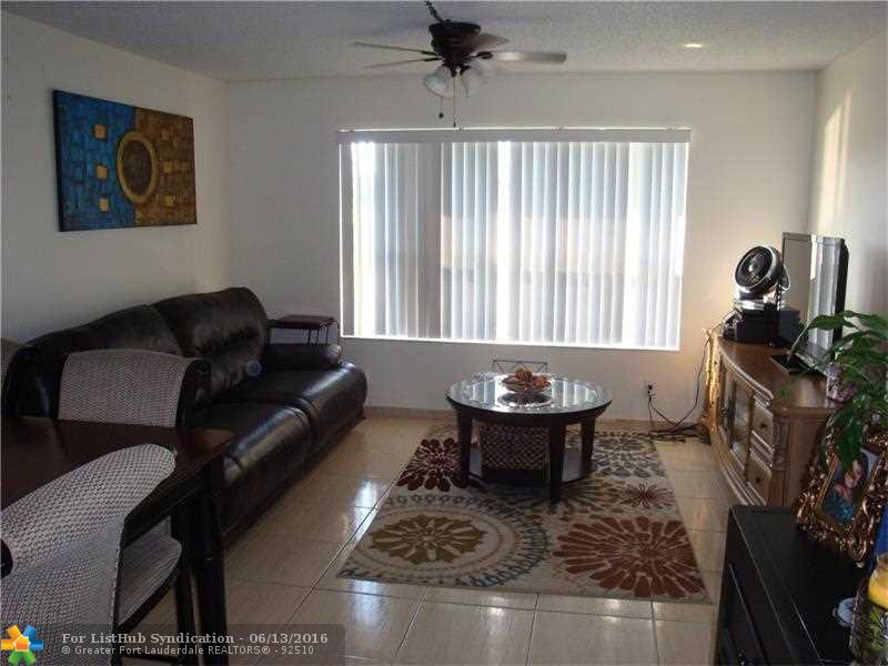10167 Twin Lakes Dr N-23, Coral Springs, FL 33071