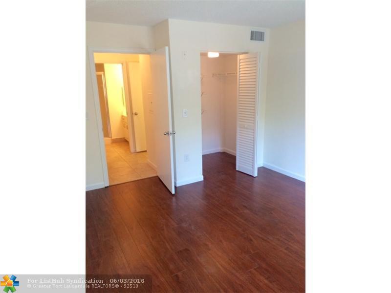 4812 N State Road 7 105, Coconut Creek, FL 33073