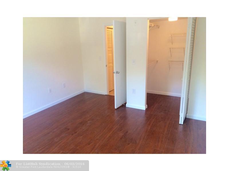 4812 N State Road 7 105, Coconut Creek, FL 33073