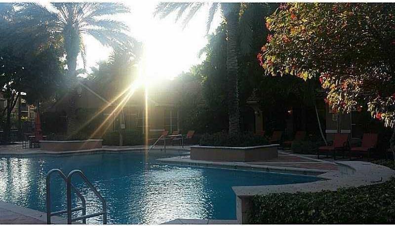 4824 N State Road 7 # 9305, Coconut Creek, FL 33073