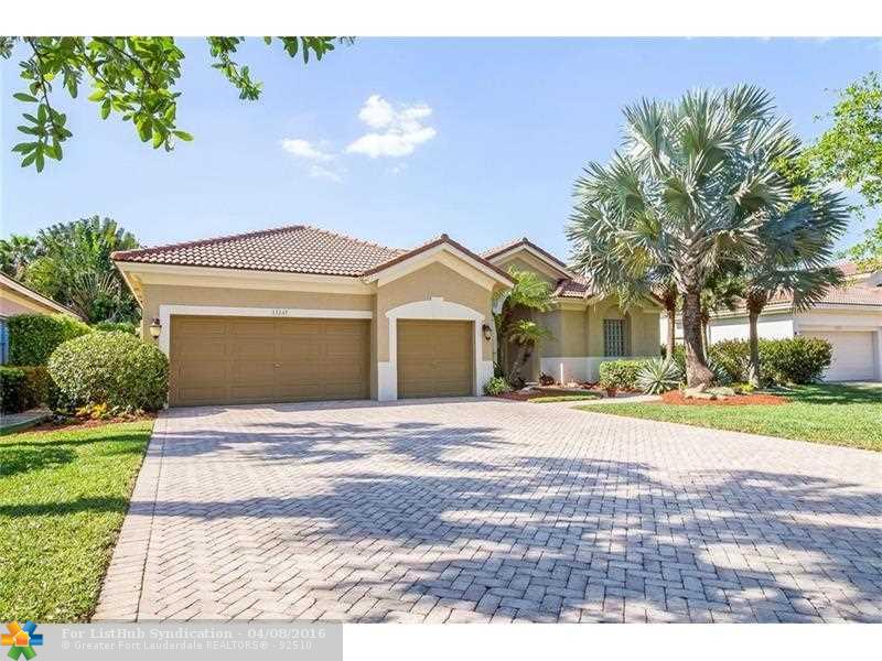 12247 NW 49th Dr, Coral Springs, FL 33076