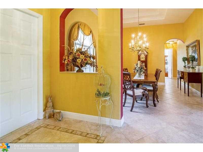 12247 NW 49th Dr, Coral Springs, FL 33076