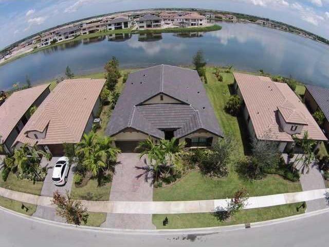 8890 S Carrington Ave, Parkland, FL 33076