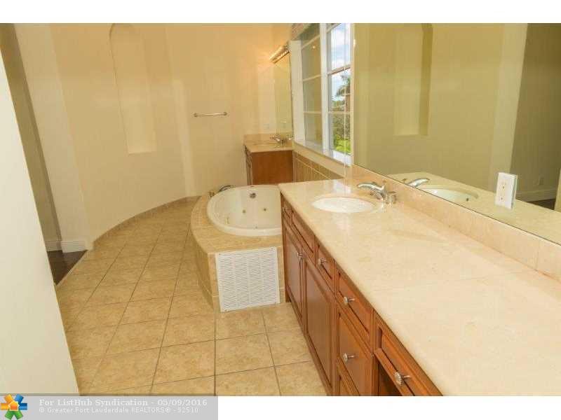 7789 NW 112th Way, Parkland, FL 33076