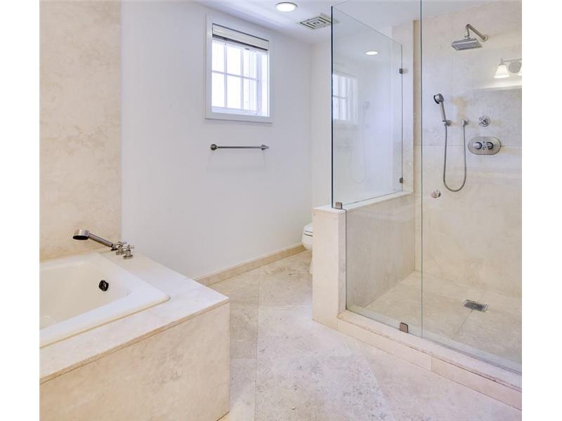 19227Fisher Island Dr, Miami Beach, FL 33109