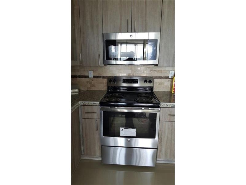 1800 Northwest 24 AV, Miami, FL 33125