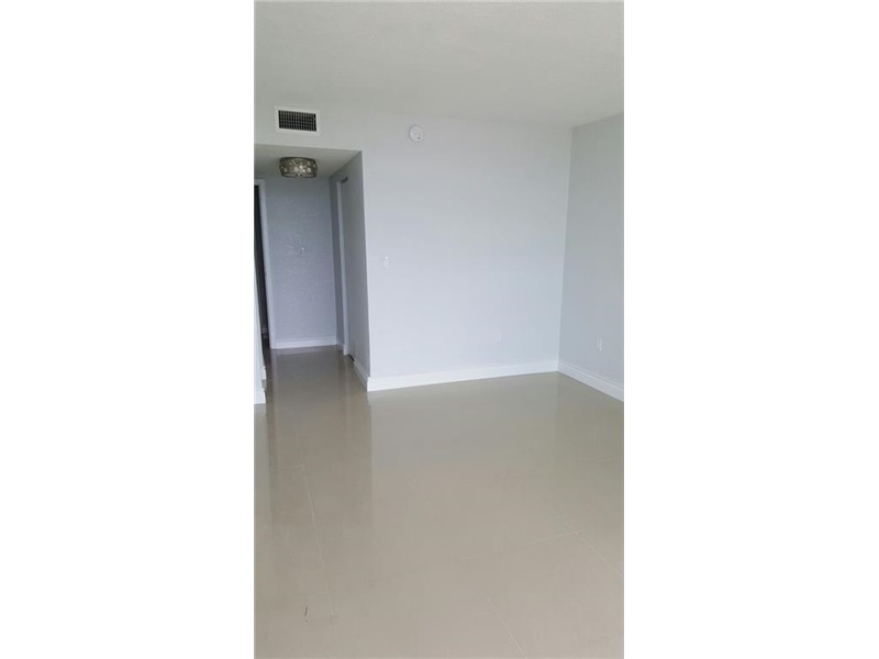 1800 Northwest 24 AV, Miami, FL 33125