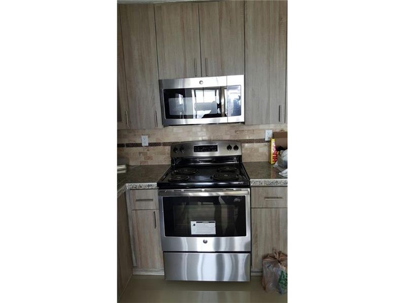 1800 Northwest 24 AV, Miami, FL 33125