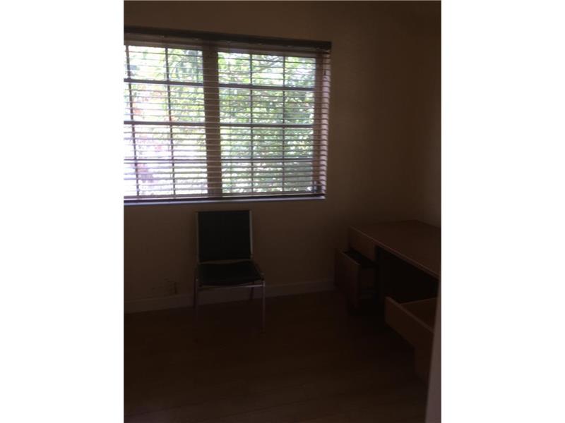 1385 NW 15, Unknown, FL 33125