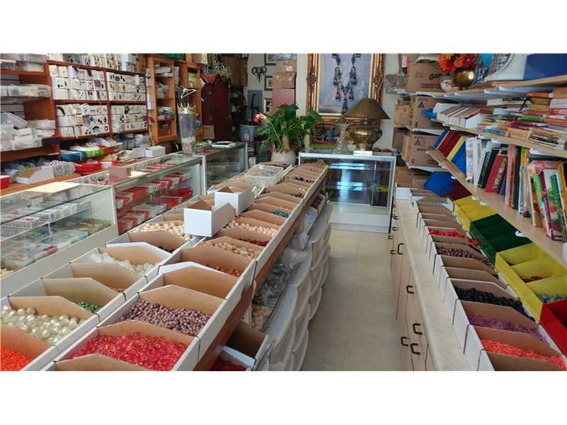 3241 Northwest 7, Miami, FL 33125