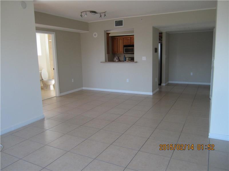 4242 2 ST 1414, Miami, FL 33126