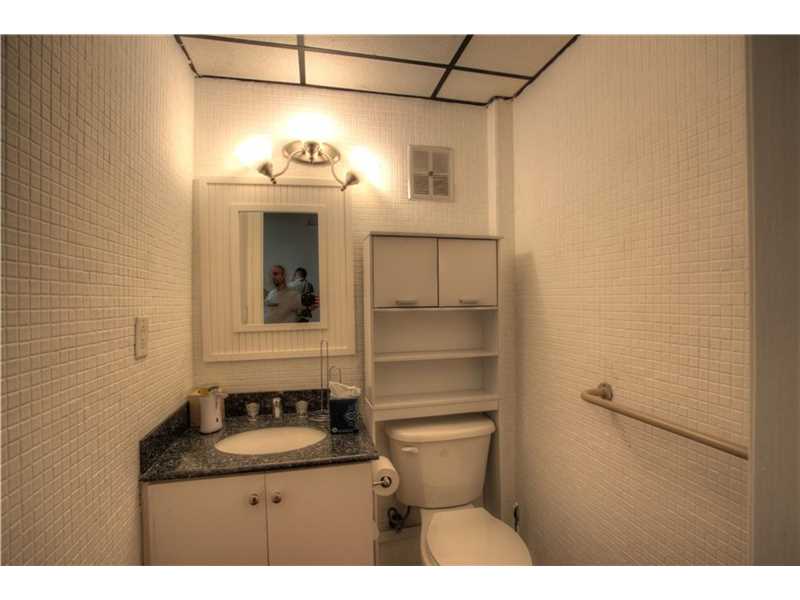 7311 Northwest 12th St, Miami, FL 33126