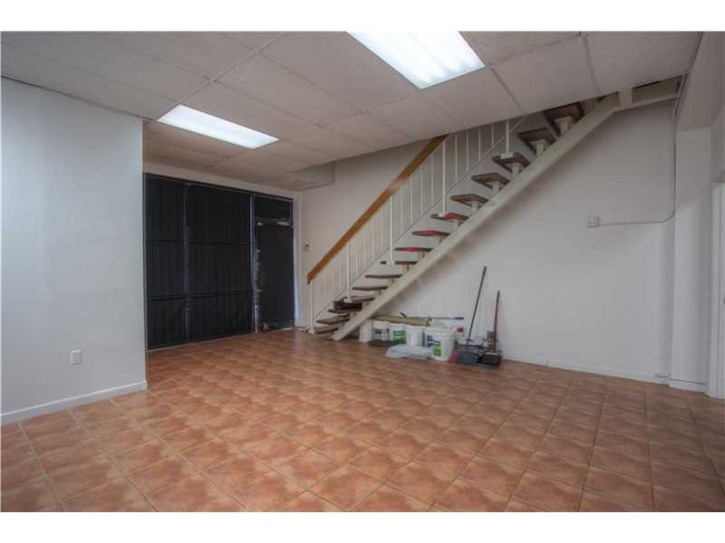 7311 Northwest 12th St, Miami, FL 33126