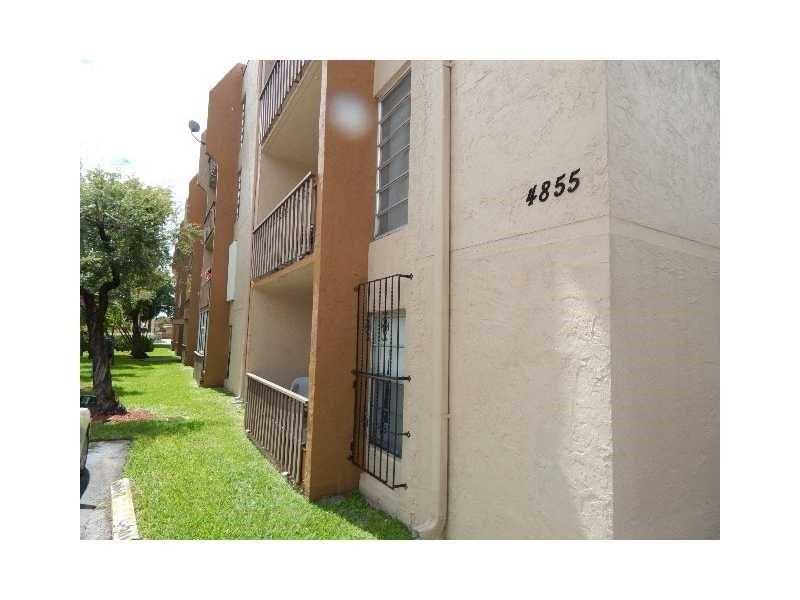 4855 Northwest 7th St, Miami, FL 33126