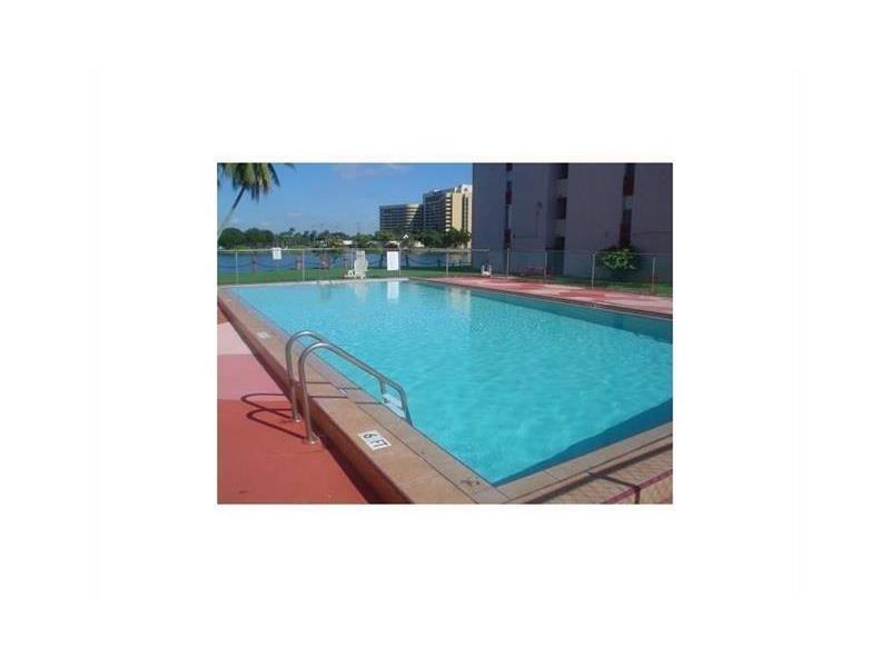 5201 Northwest 7th St, Miami, FL 33126