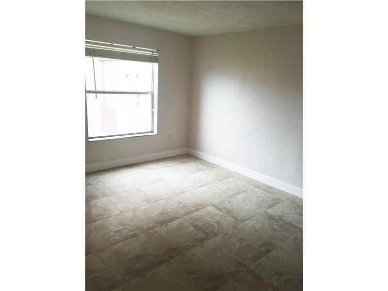 5199 Northwest 7th St, Miami, FL 33126