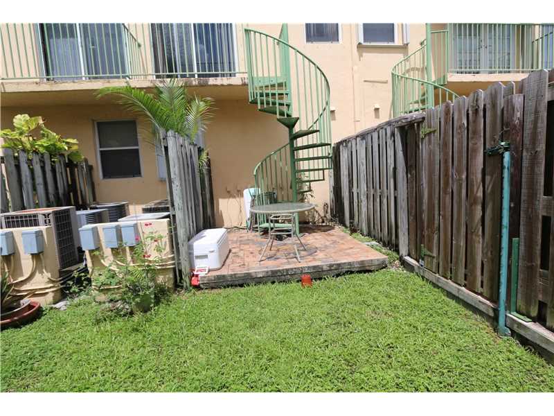 925 Northwest 82nd Ave, Miami, FL 33126