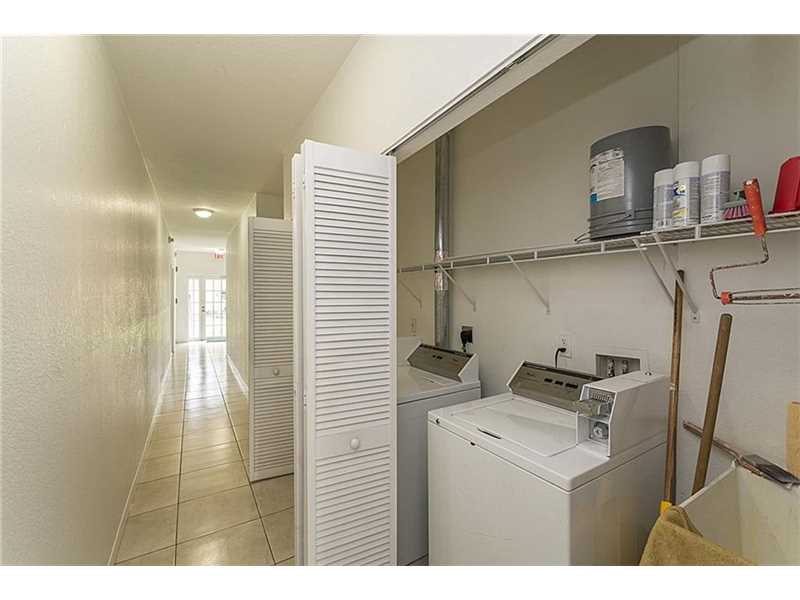 1132 Northwest 3 ST, Miami, FL 33128