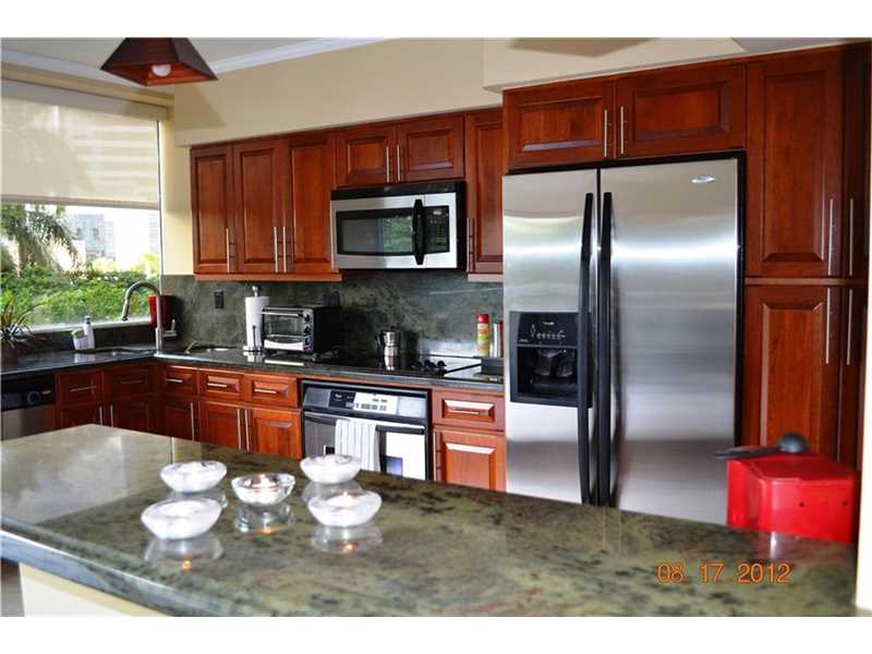 1541Brickell Ave, Miami, FL 33129