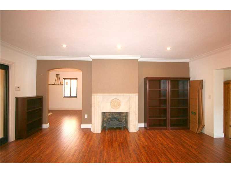 441 Southwest 27th Rd, Miami, FL 33129