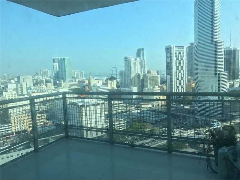 350 South MIAMI AV, Miami, FL 33130
