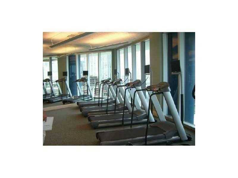185 Southwest 7th St, Miami, FL 33130