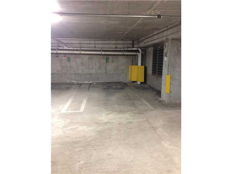 185 Southwest 7th St, Miami, FL 33130