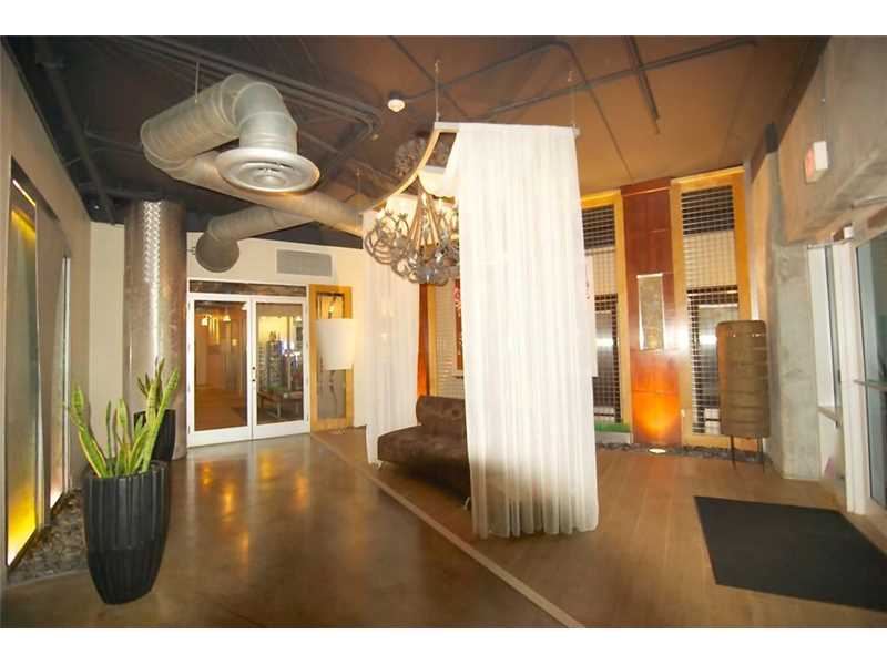 10 Southwest South River Dr, Miami, FL 33130