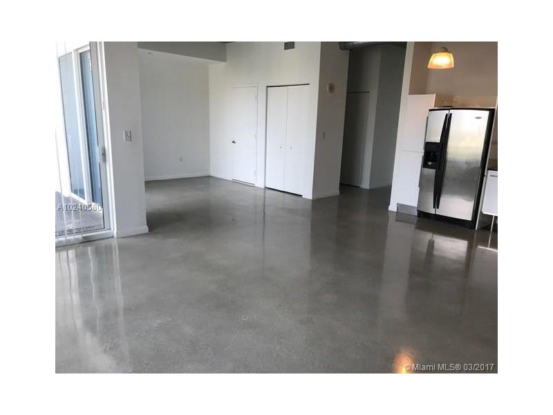 10 Southwest South River Dr, Miami, FL 33130