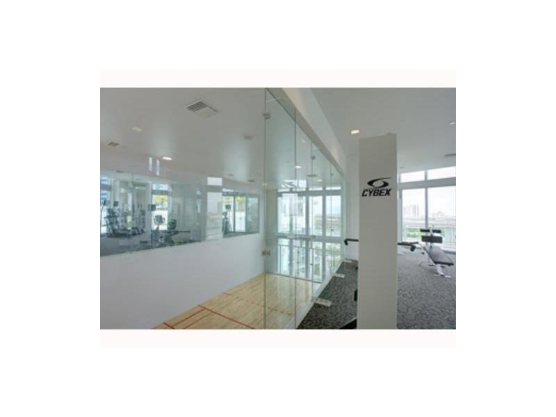 350 South Miami Ave, Miami, FL 33130