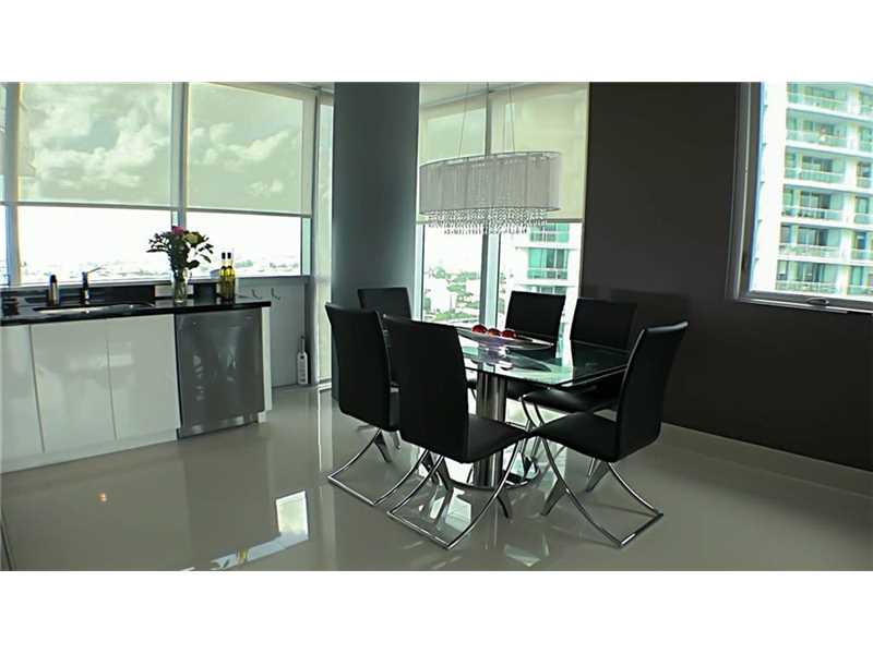 92 SW 3rd St 3910, Miami, FL 33130