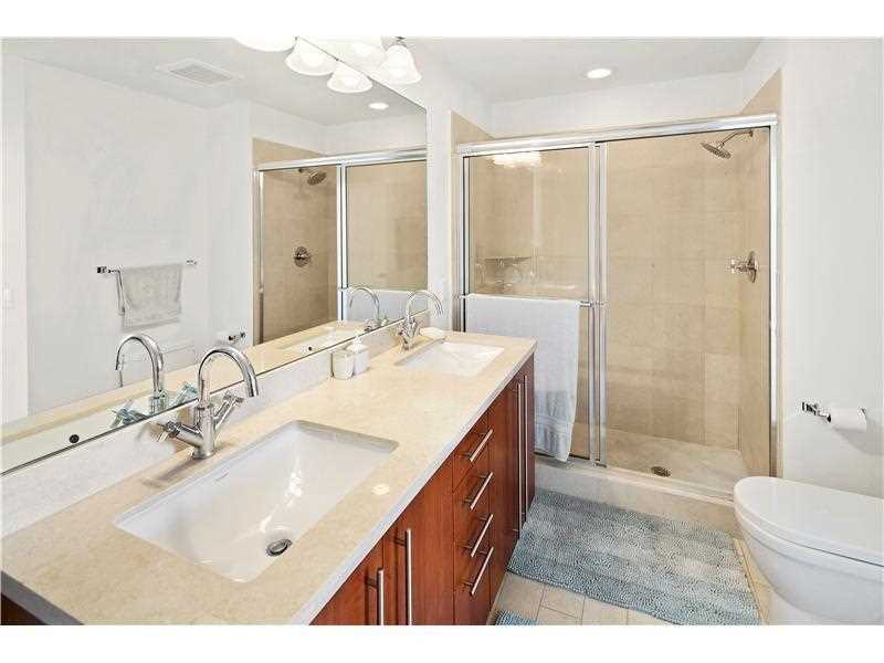 1111 Southwest 1st Ave, Miami, FL 33130