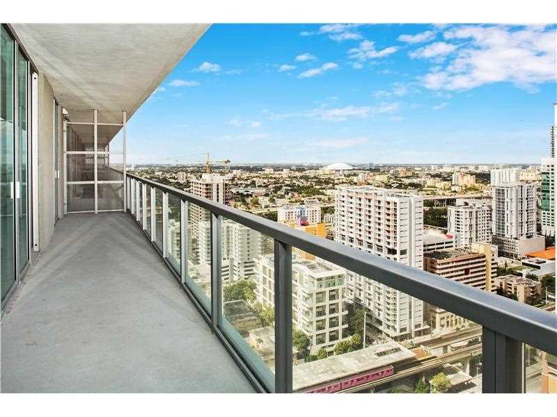 1111 Southwest 1st Ave, Miami, FL 33130