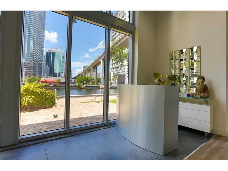 92 Southwest 3rd St, Miami, FL 33130